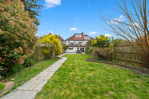 Photo 25- click for photo gallery